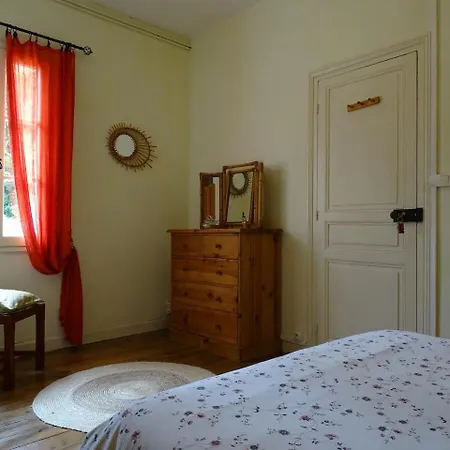 D'hotes Les Renards Bed & Breakfast *